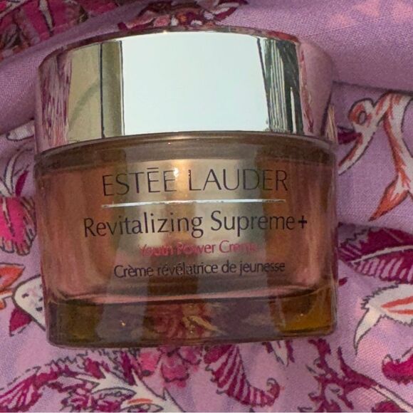 Estee Lauder Revitalizing Supreme+ youth power creme moisturizer- brand new! - Picture 1 of 12